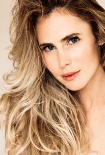 Anna Hutchison
