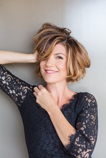 Zoe McLellan